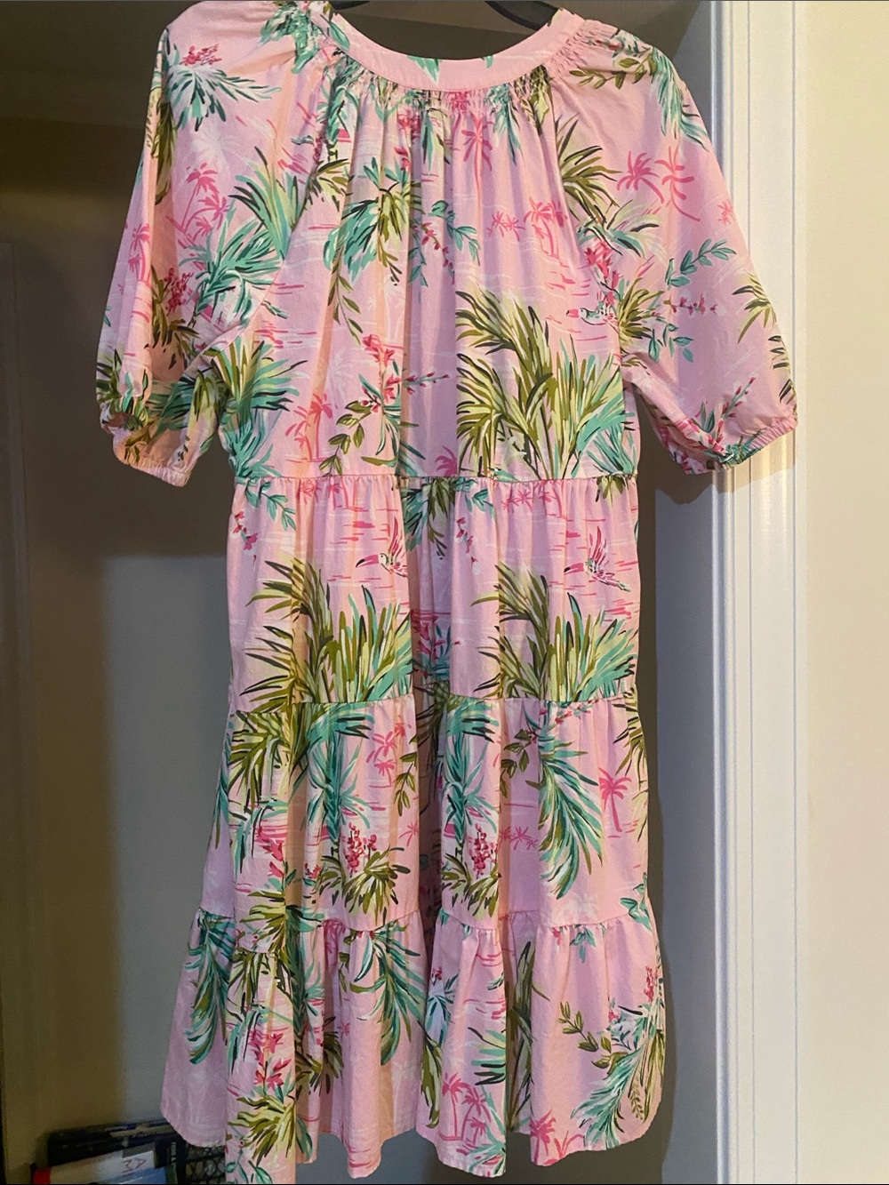 crown & ivy Pink Tropical Tiered Midi Dress - Picture 6 of 12